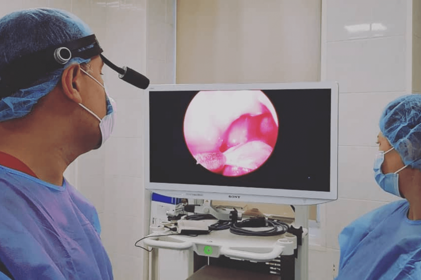Эндоскопическая операция на пазухах носа в Москве